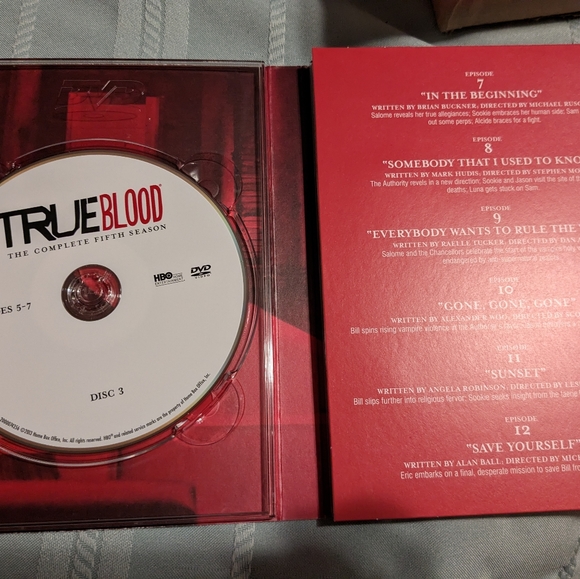 True Blood: The Complete Fifth Season (DVD, 2013, 5-Disc Set) - Picture 8 of 10